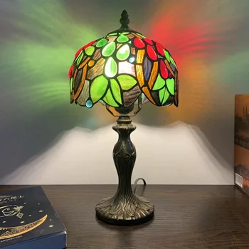 Estilo Tiffany vidrieras Lámpara de Mesa con un Brillante Lustre y American Vintage Diseño de la Decoración de la Habitación de Lámpara de la Mesita