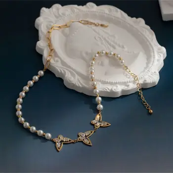 Vintage Elegante Exquisita Mariposa Collar para las Mujeres de la Perla de Clavícula Cadena Collares Tendencia Estética de la Joyería de Regalo
